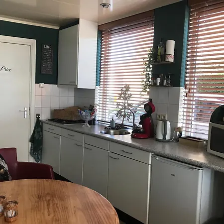 Klein Haasdal Studio's Lägenhet